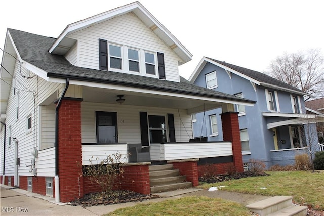 view of front of home featuring covered porch