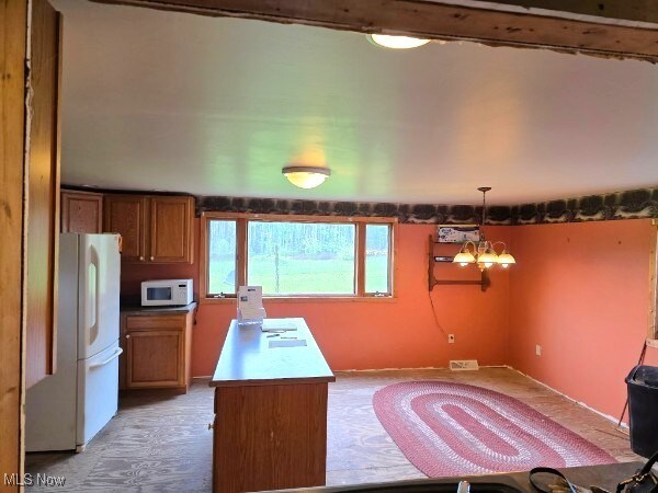 16270 Mayfield Rd, Huntsburg, OH 44046 - photo 8