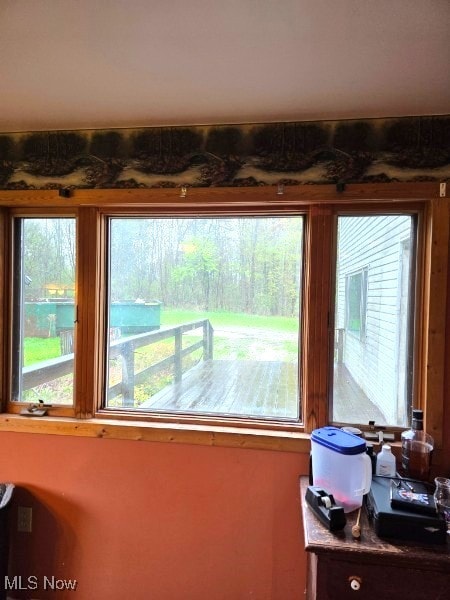 16270 Mayfield Rd, Huntsburg, OH 44046 - photo 9