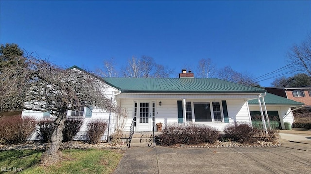 view of front of house with covered porch