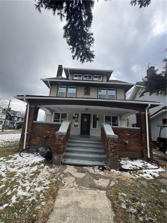 view of front of house featuring a porch