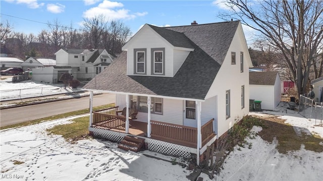 view of front of property featuring covered porch