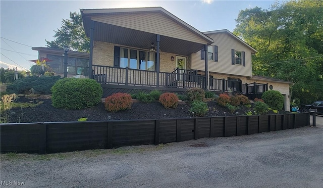 view of front of house with a porch