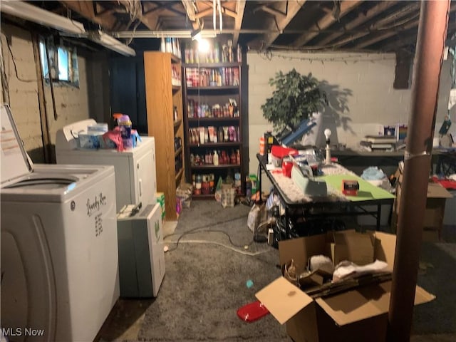 basement with washer and dryer