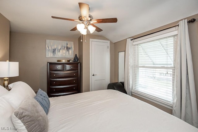 bedroom featuring ceiling fan