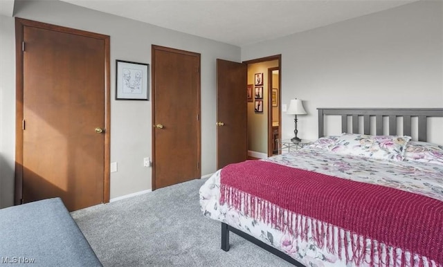 bedroom featuring carpet flooring