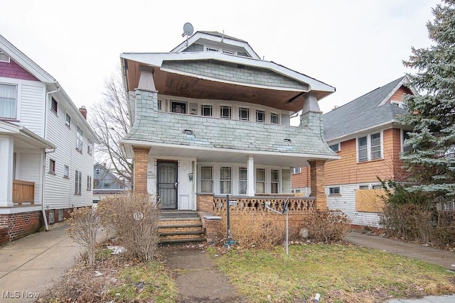 view of front of house featuring covered porch