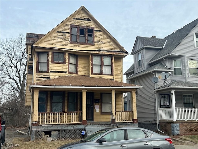 view of front of house featuring a porch