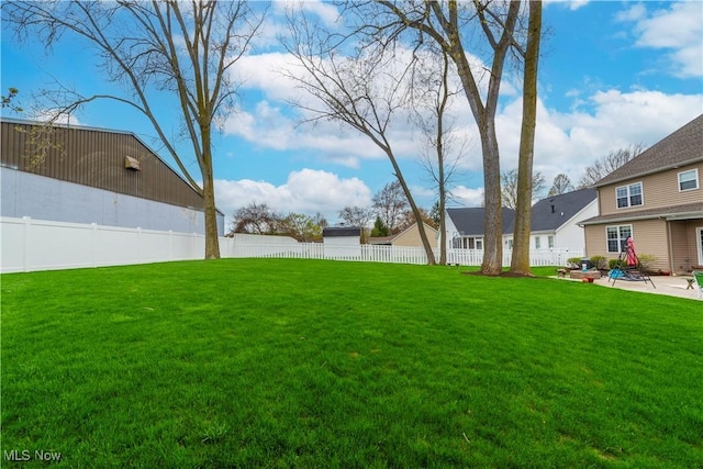 view of yard with a patio area