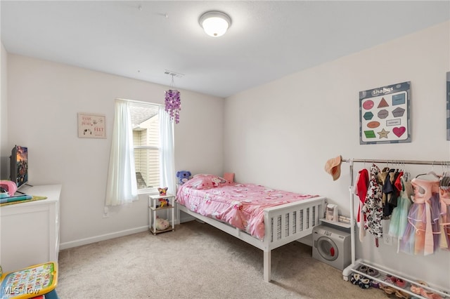 view of carpeted bedroom