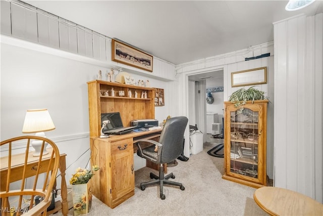 office area with light colored carpet