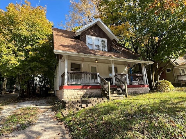 view of front of house featuring covered porch