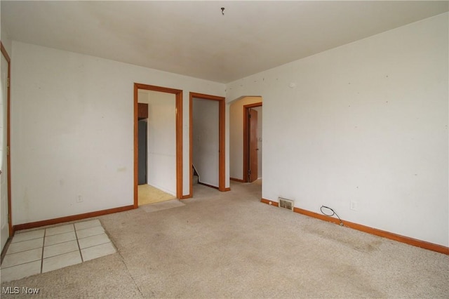 view of carpeted spare room