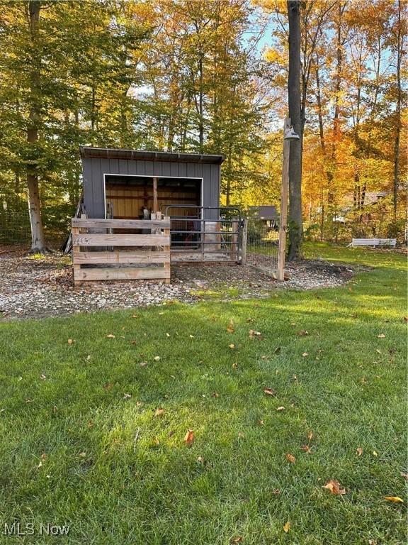 view of outbuilding