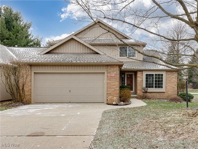 view of front of house with a garage