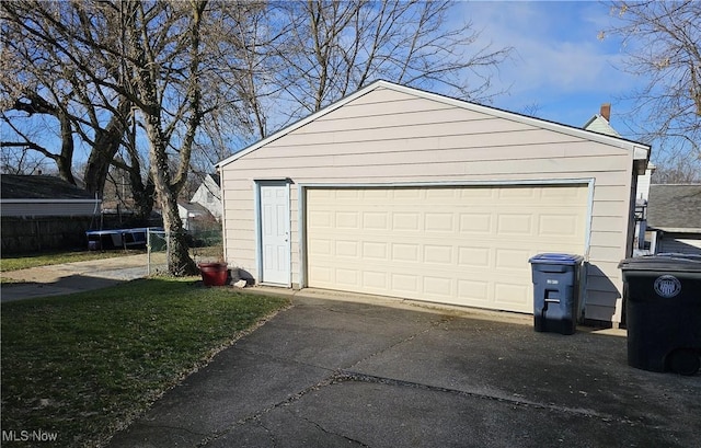 garage featuring a trampoline