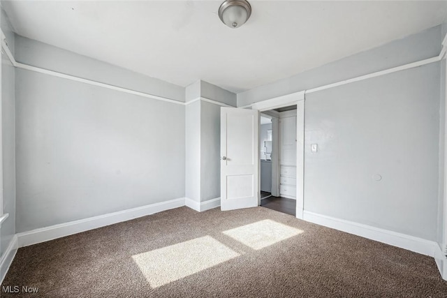 unfurnished bedroom featuring carpet floors