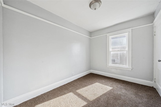 empty room with carpet