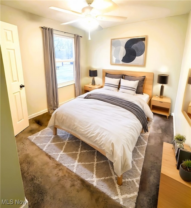 bedroom featuring ceiling fan