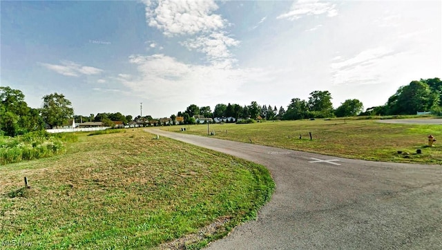 Anna Cir, Struthers OH, 44471 land for sale