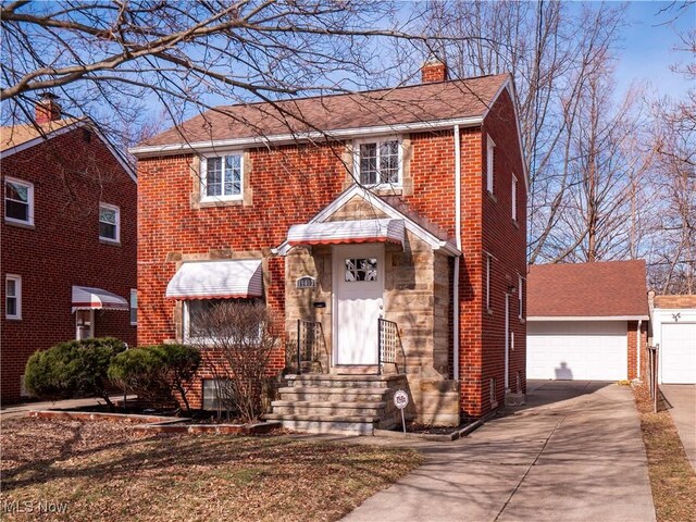 view of front facade with a garage