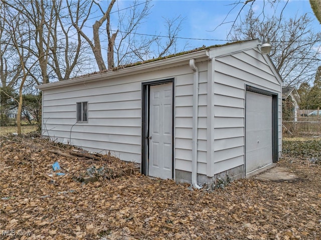 view of outdoor structure with a garage