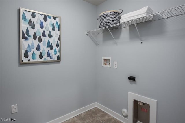 laundry room with tile patterned flooring, hookup for a gas dryer, and hookup for a washing machine