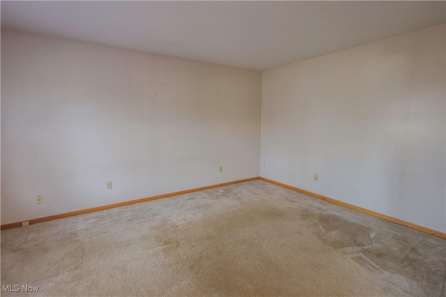 view of carpeted spare room