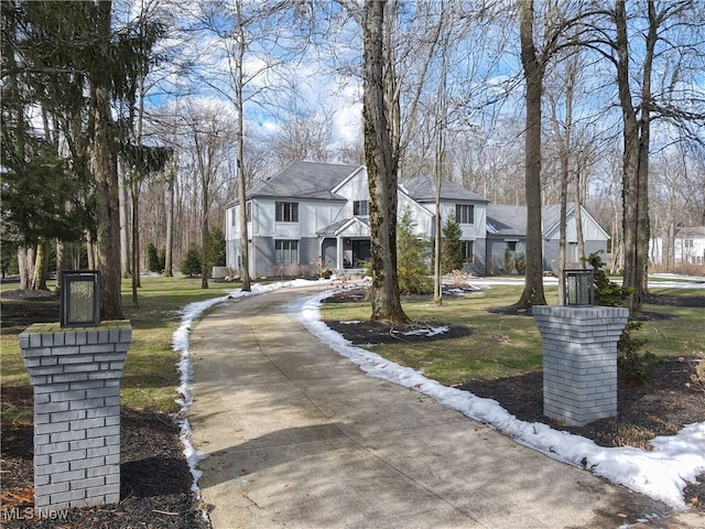 view of front of home