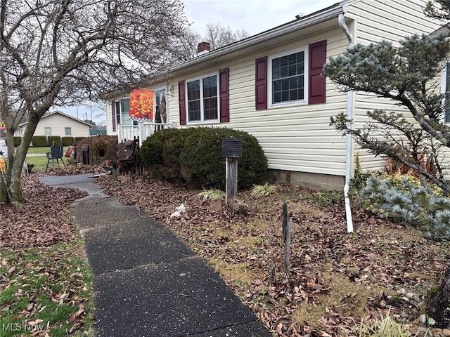 view of front of property