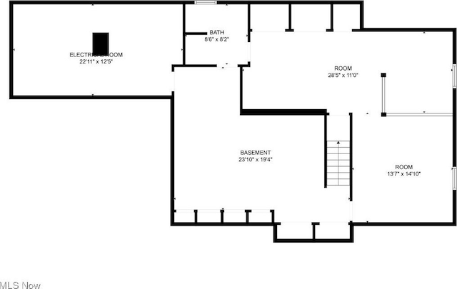 34210 Beacon Dr, Willoughby, OH 44094 - floor plan