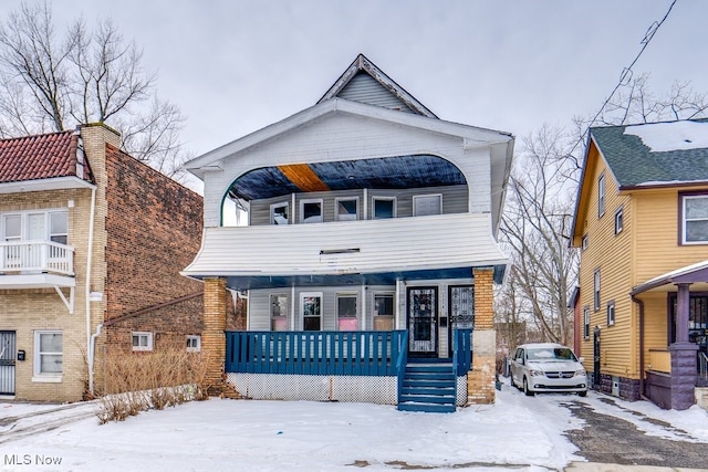 view of front of house with a porch