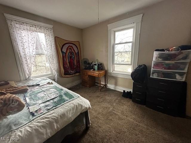 view of carpeted bedroom