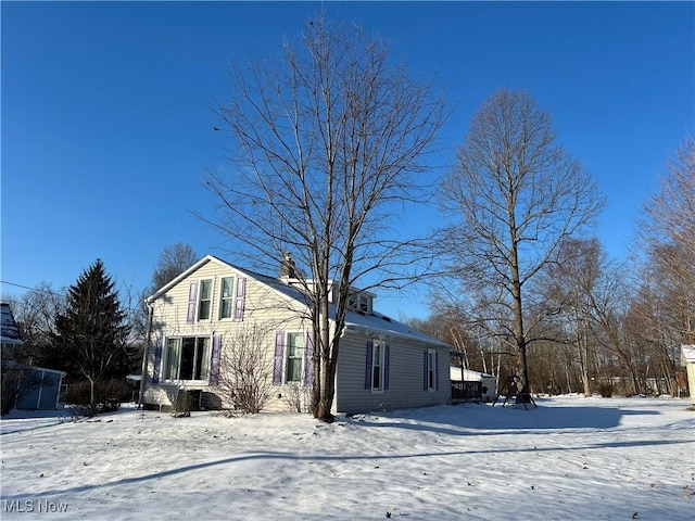 view of front of property