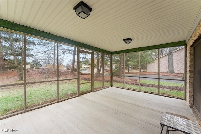 1260 Boardman-Canfield Rd # 29, Boardman, OH 44512 - view of unfurnished sunroom
