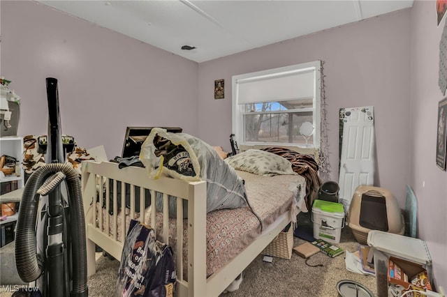 bedroom featuring carpet floors