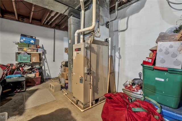 utility room with heating unit