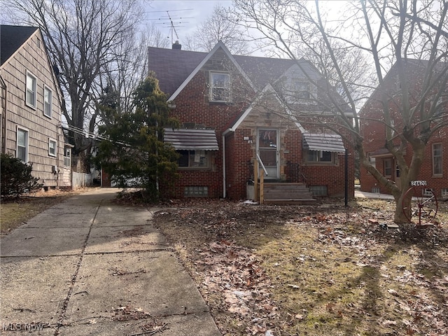 view of front of property