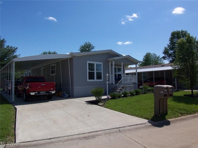 216 Pin Oak Cir, Elyria, OH 44035 - photo 2