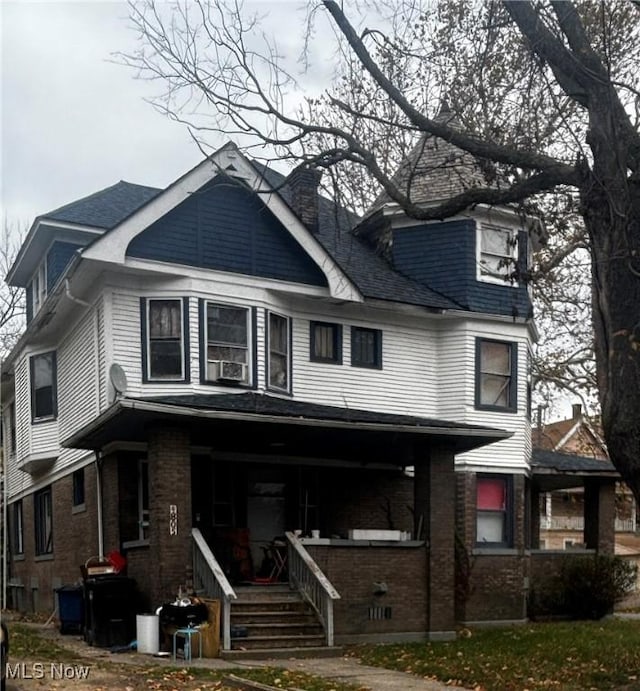 9805 Pierpont Ave, Cleveland, OH 44108 - view of front of house