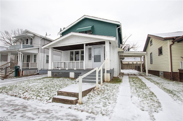 view of front of home with covered porch