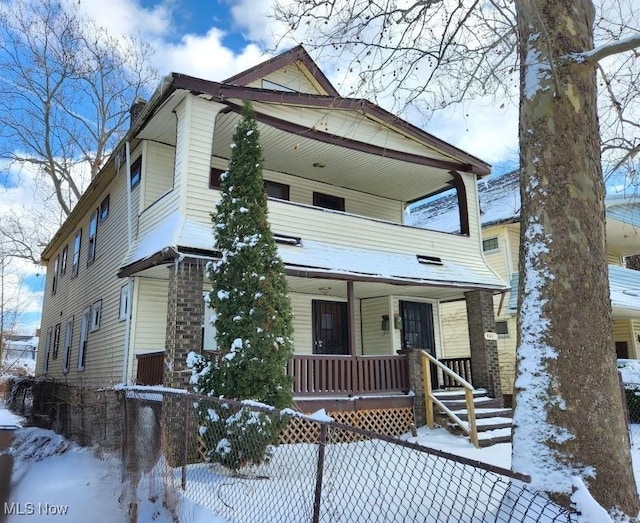 view of front of property with covered porch