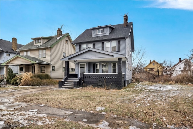 front of property with a porch