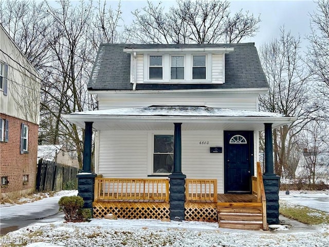 view of front of home with covered porch