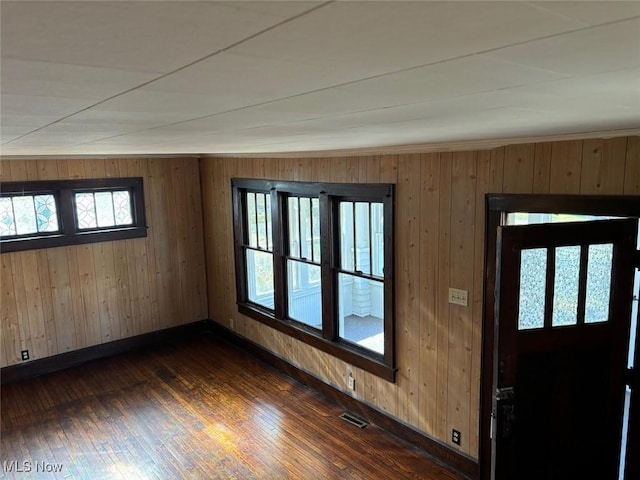 entryway featuring dark hardwood / wood-style floors