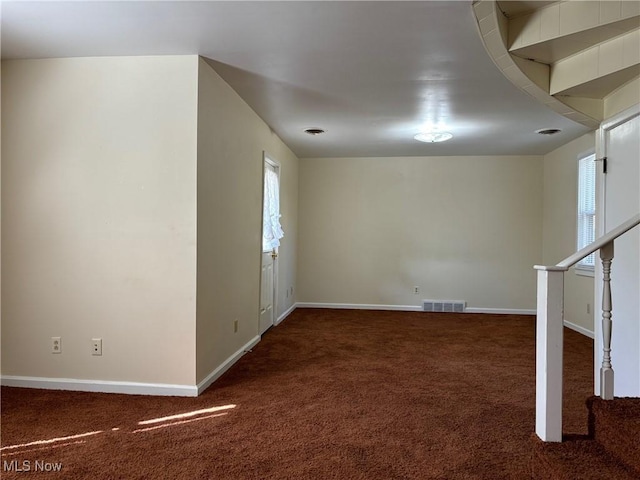 view of carpeted spare room