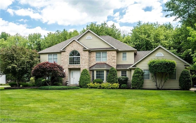 view of front of house with a front yard