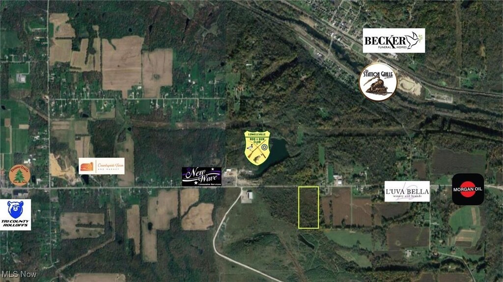 Center Rd, Lowellville, OH 44436 - photo 1