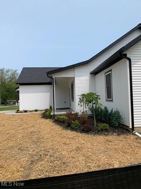 1775 Green Rd, Madison, OH 44057 - view of side of property