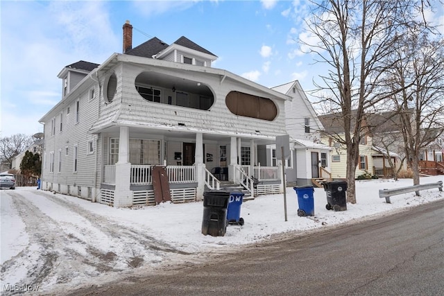 view of front of house with covered porch